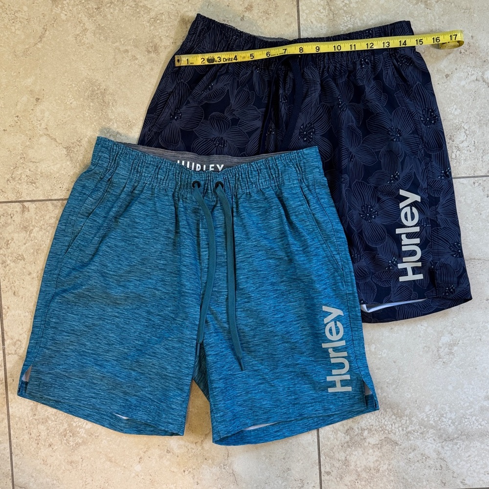 Hurley Men's Meshed Lined Swim Shorts in Teal and Navy (2-pack)